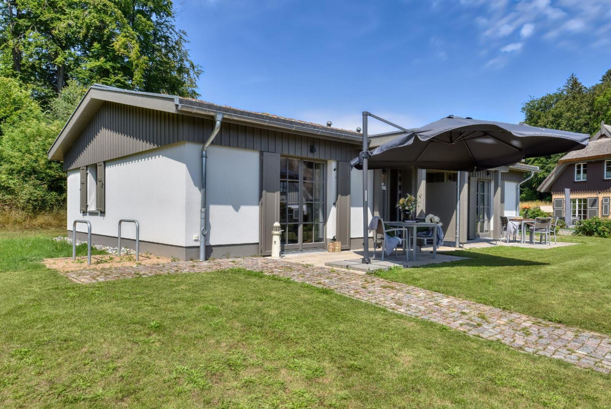 Appartamento Ferienhaus Frische Brise 33 Feriendorf Klein Stresow Ruegen Putbus Esterno foto